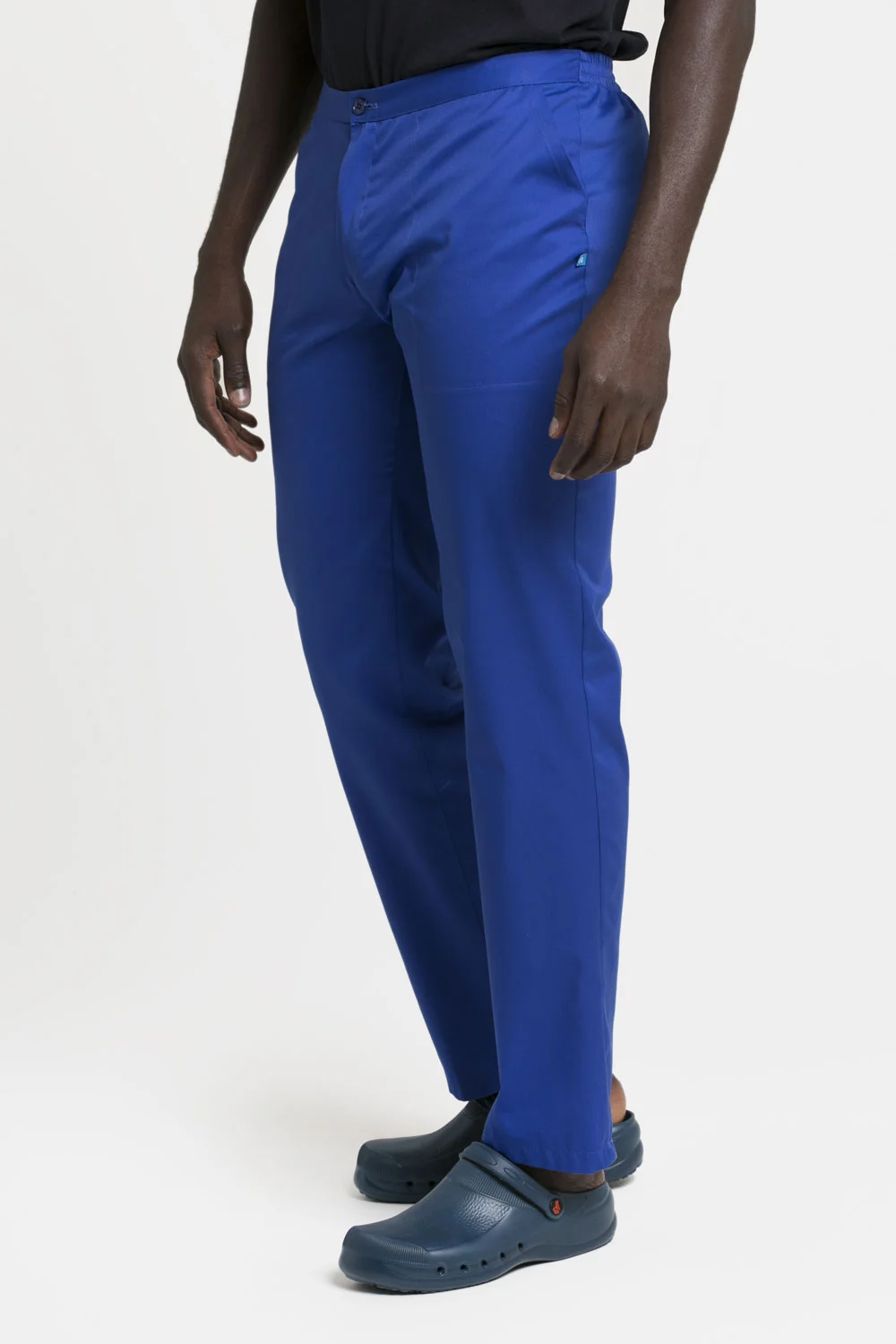 calça-unissexo-com-botão-e-fecho-com-dois-bolsos-santiago-sarja-azul-real-creyconfe